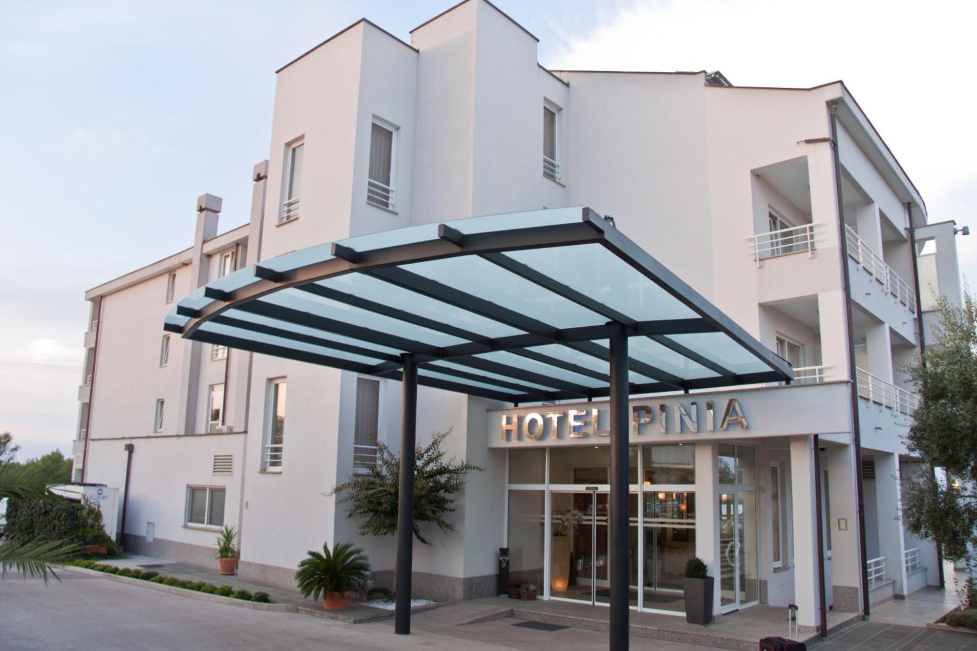 Spa & Wellness Hotel Pinia Malinska Exterior photo