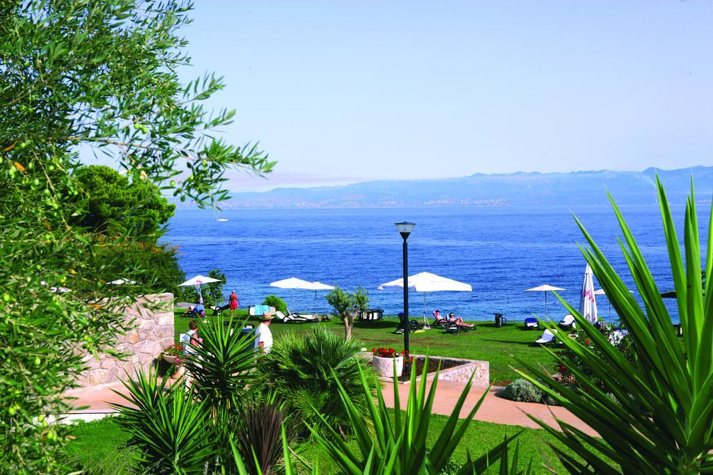 Spa & Wellness Hotel Pinia Malinska Exterior photo