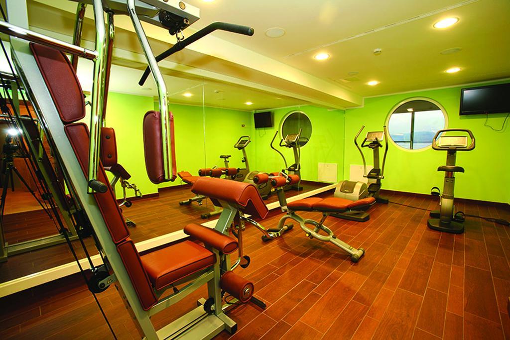 Spa & Wellness Hotel Pinia Malinska Exterior photo
