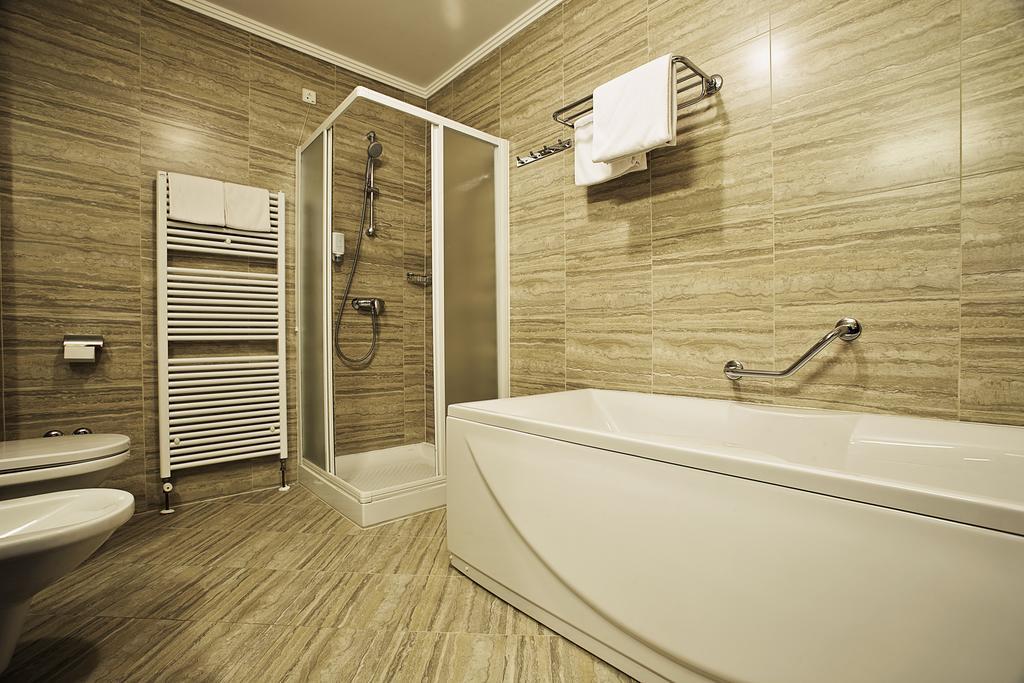 Spa & Wellness Hotel Pinia Malinska Room photo